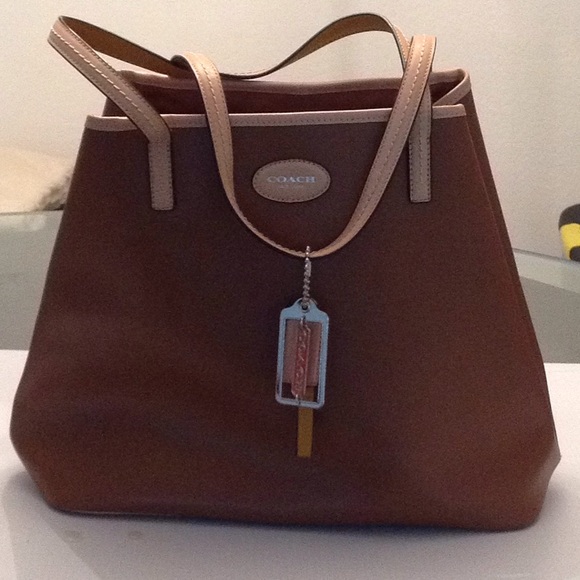 Coach handbag - Picture 1 of 7